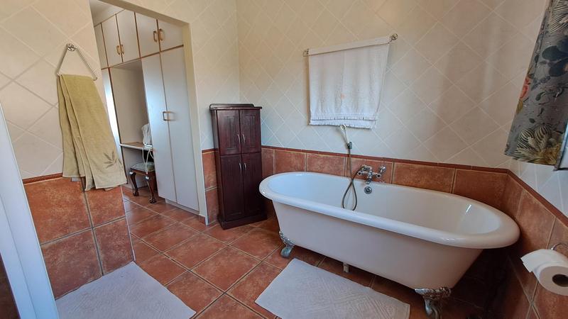3 Bedroom Property for Sale in Jongensfontein Western Cape